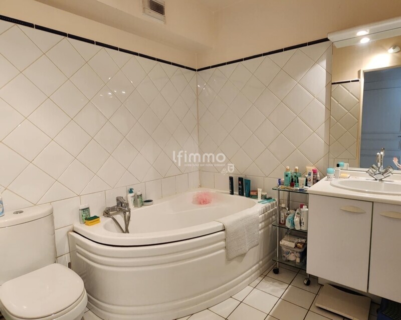 T2 avec jardin - 5cc3a8e6-db88-42ef-931a-39abbb079375