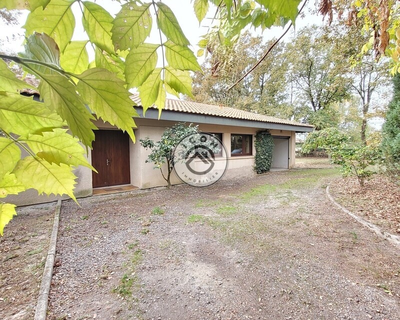 Maison d'architecte avec Piscine  Barcelonne du Gers (32720)  - 1 face devant