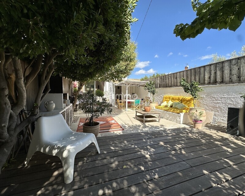 Maison familiale rénovée avec extérieur – Salles-d’Aude - Img 2377