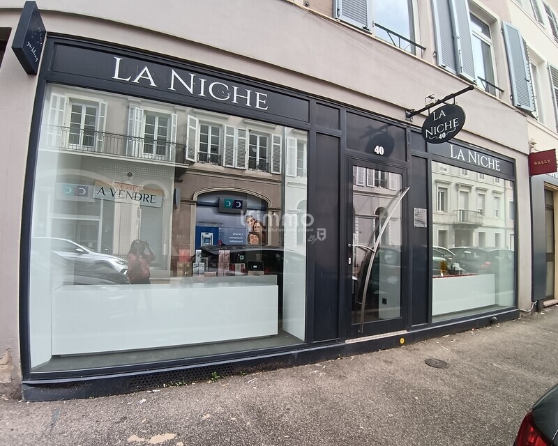 Mulhouse -  local commercial dans emplacement  stratégique  - Img 20250913 131214