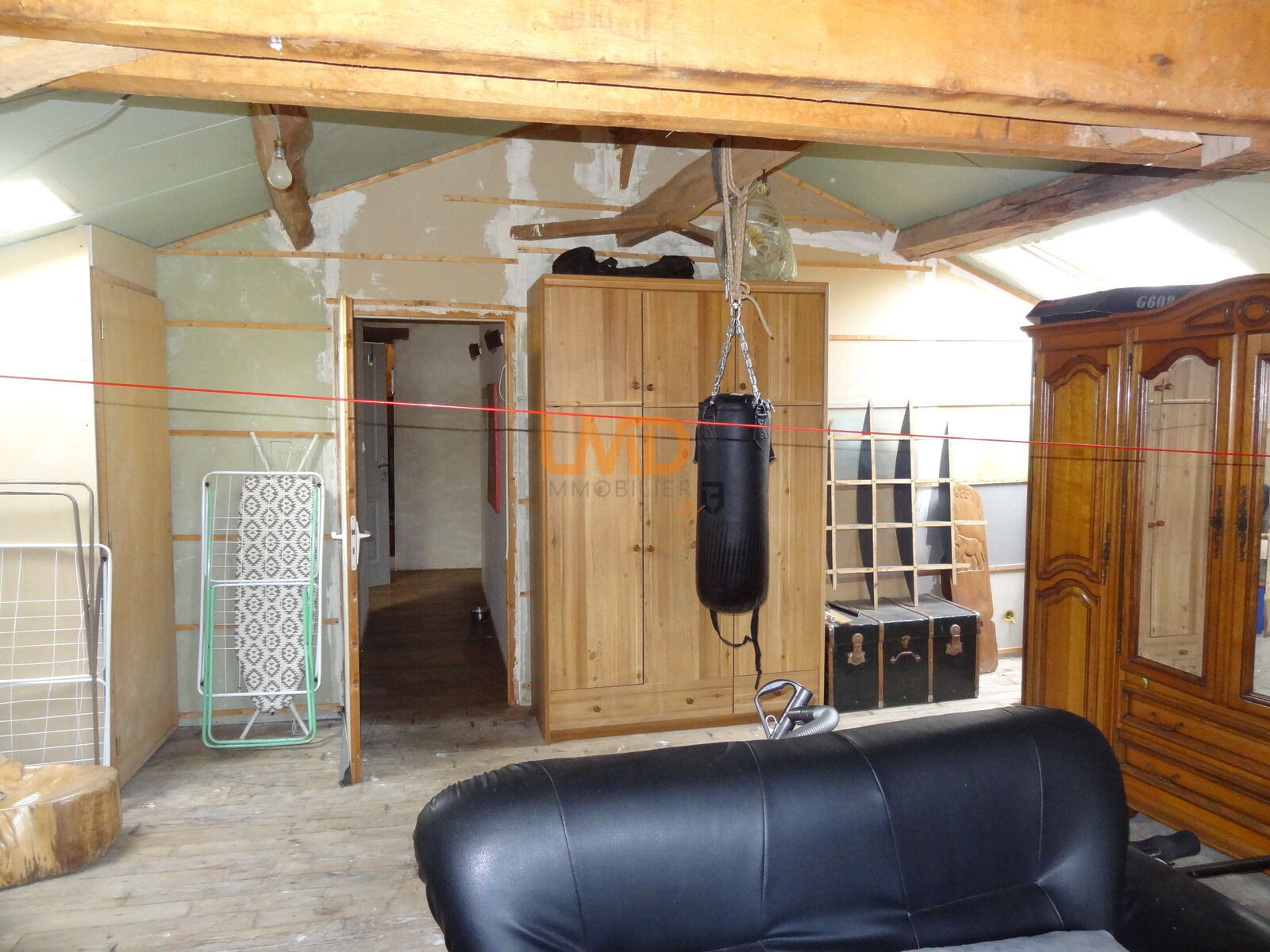 Maison en pierres sur étage 156 m2 - 2025-02-08 001 070