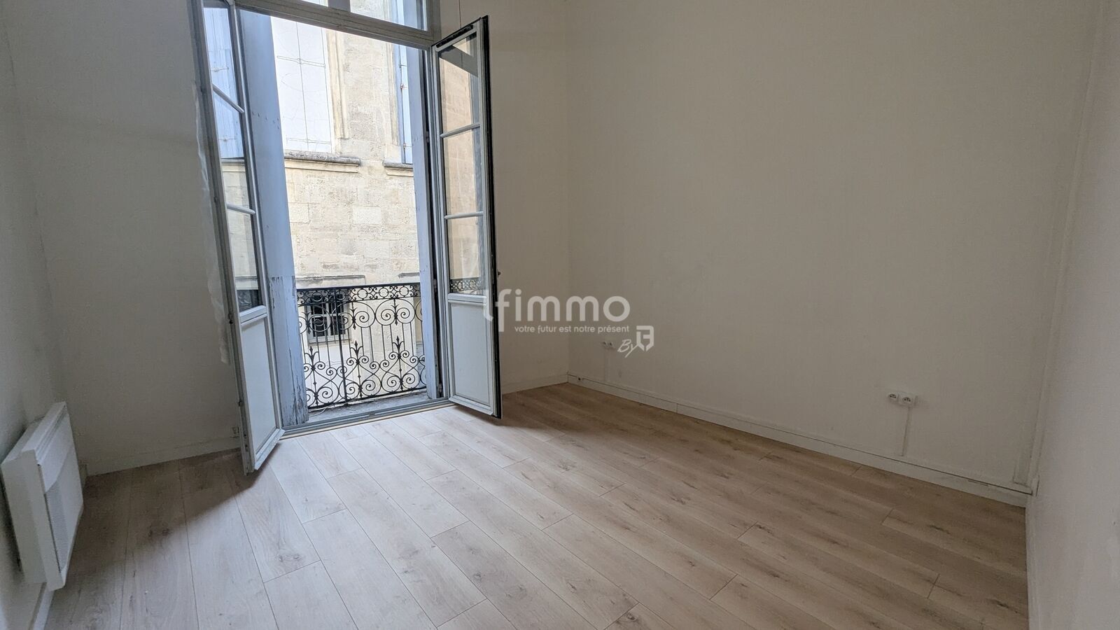 Montpellier centre - T3 charme de 54 m²  - Chambre