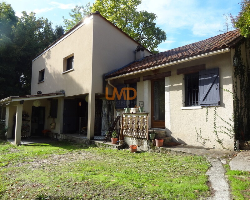 Maison 88 m2 avec studio indépendant de 20 m2 - Quenardel 056