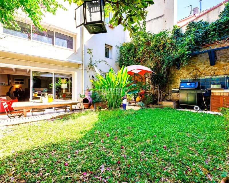 Maison de charme et atypique-Garage-13004 - Phd