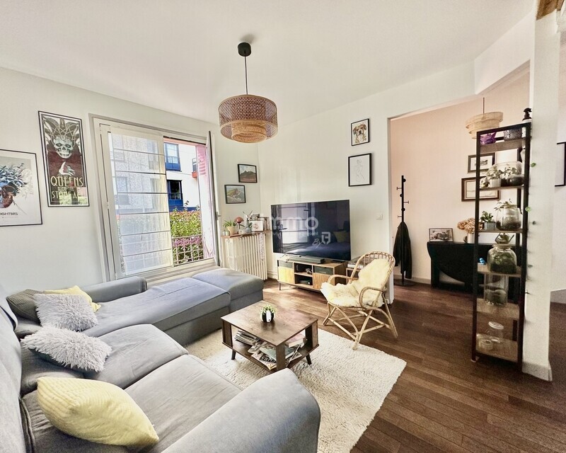 Neuilly-sur Marne- Haute Île- Maison 4P 3CH- Jardin + Dépendance - CÔtÉ salon