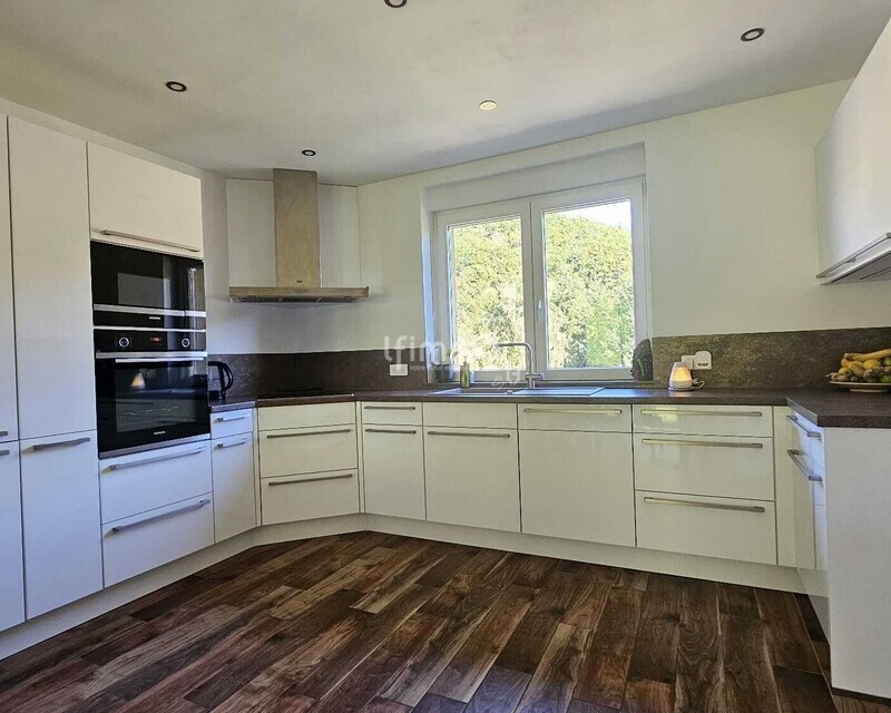 Charmante maison familiale au cadre verdoyant - Cuisine