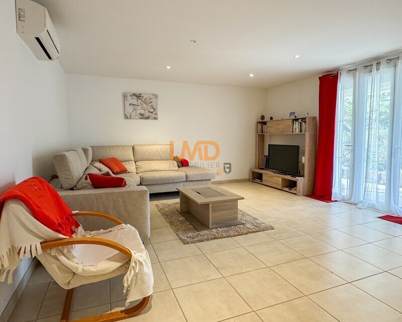 Maison familiale avec piscine à Bernis, aux portes de Nîmes - Image00061-1