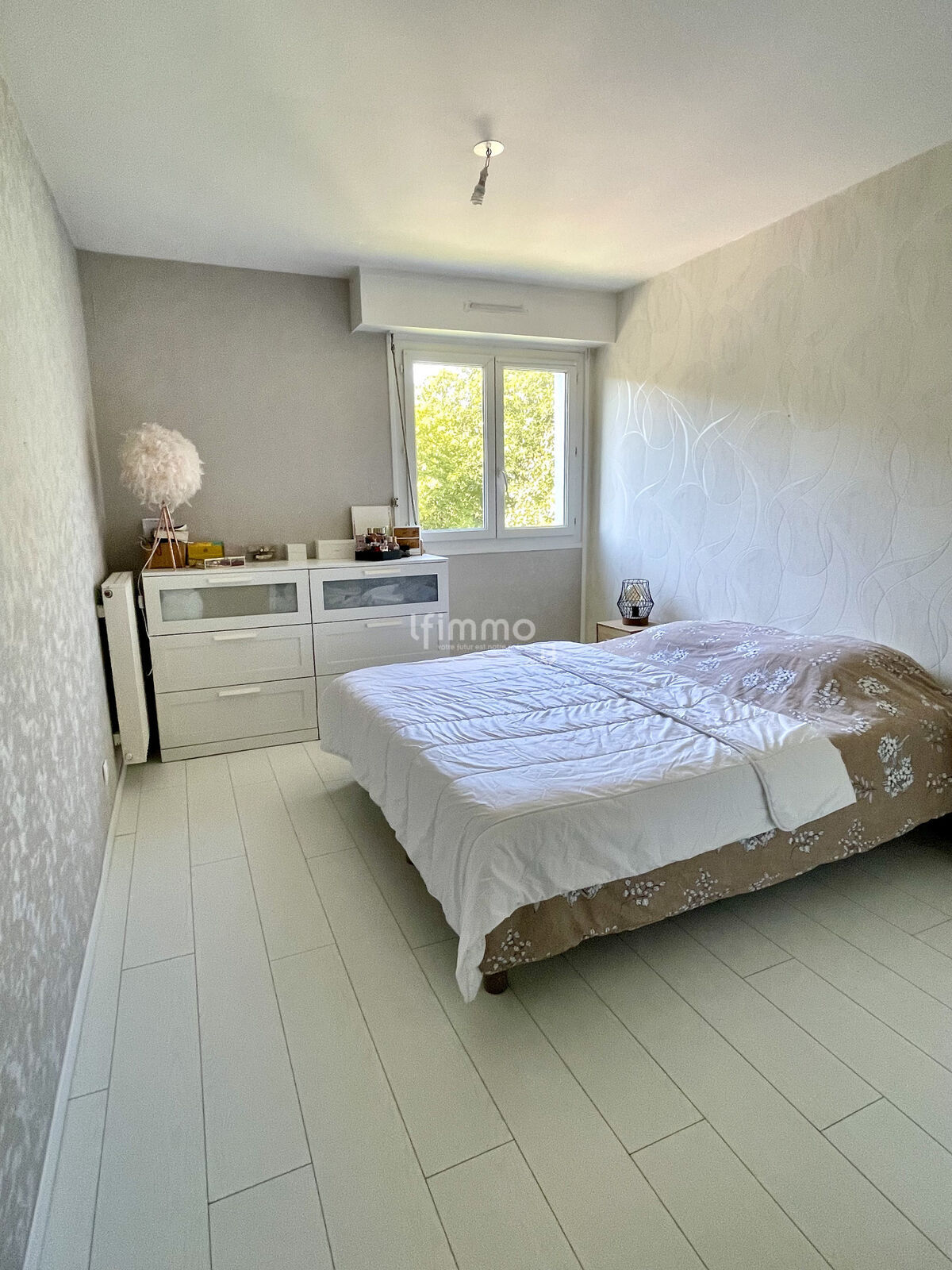 Quimper Ouest - Bel appartement T3 avec cave et balcons - Img 2661