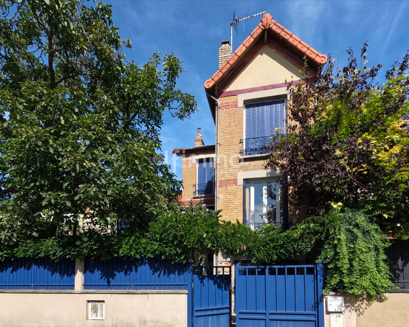 Belle meulière au cachet intemporel - 1-rue