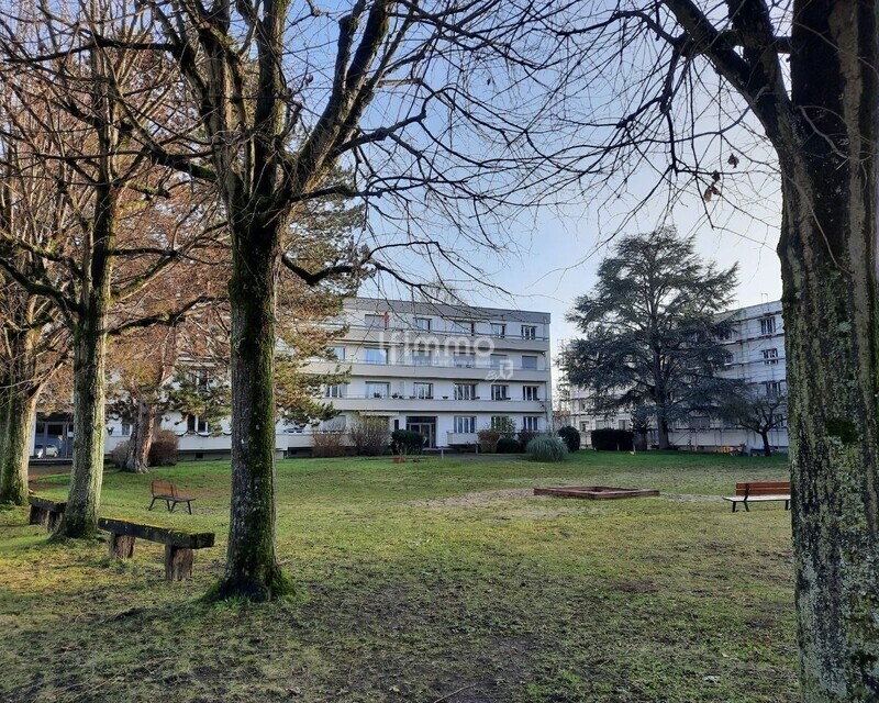 Agréable appartement 4 pièces 91 m² env. à Strasbourg Stockfeld - 1 vue depuis les espaces vert 1