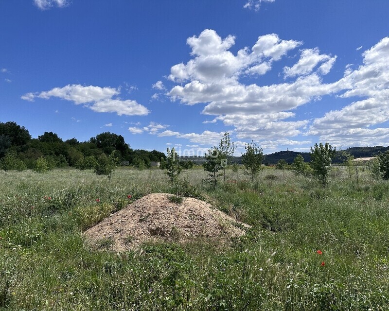 Terrain constructible à usage mixte à Cessenon-sur-Orb - Img 3258