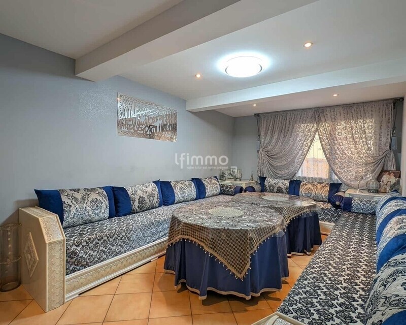 Maison avec garage et extérieur + 1 logement  - Unknown-583