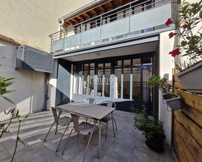 Ensemble immobilier en monopropriété dans la Bastide de Carcassonne - 20251103 103601