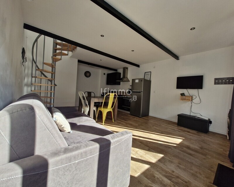 Ensemble immobilier en monopropriété dans la Bastide de Carcassonne - 20251103 103402