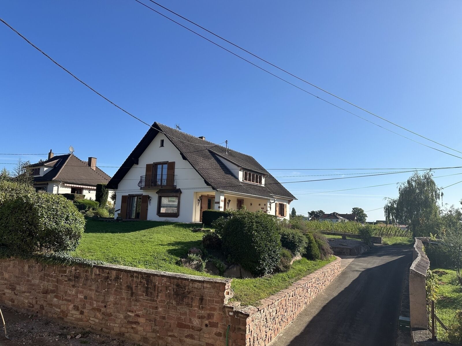 Belle maison  sur 10 ares de terrain - Img 0441  003