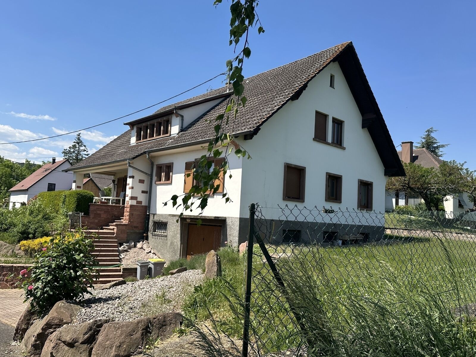 Belle maison  sur 10 ares de terrain - Img 5473  003