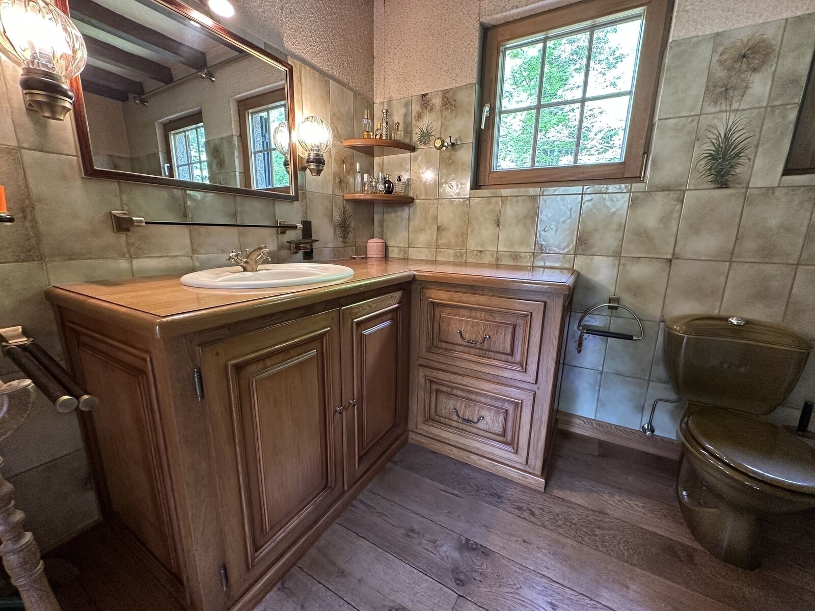 Belle maison au bord de la rivière - Img 5048  003