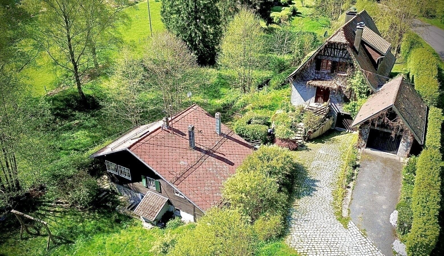 Belle maison au bord de la rivière - 27e702f8-ed80-4ede-93ae-a31765e727c6  002