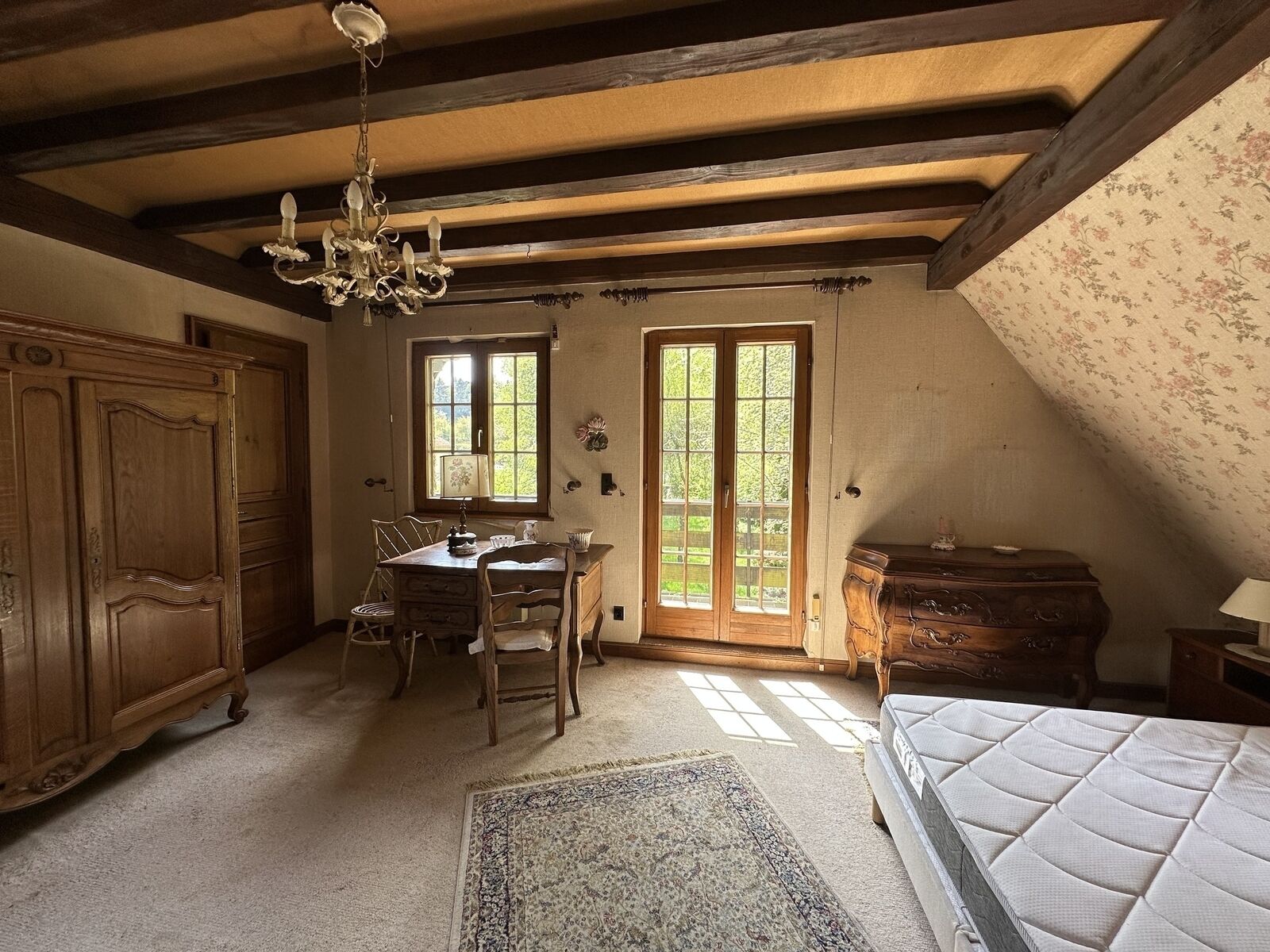 Belle maison au bord de la rivière - Img 5040  002