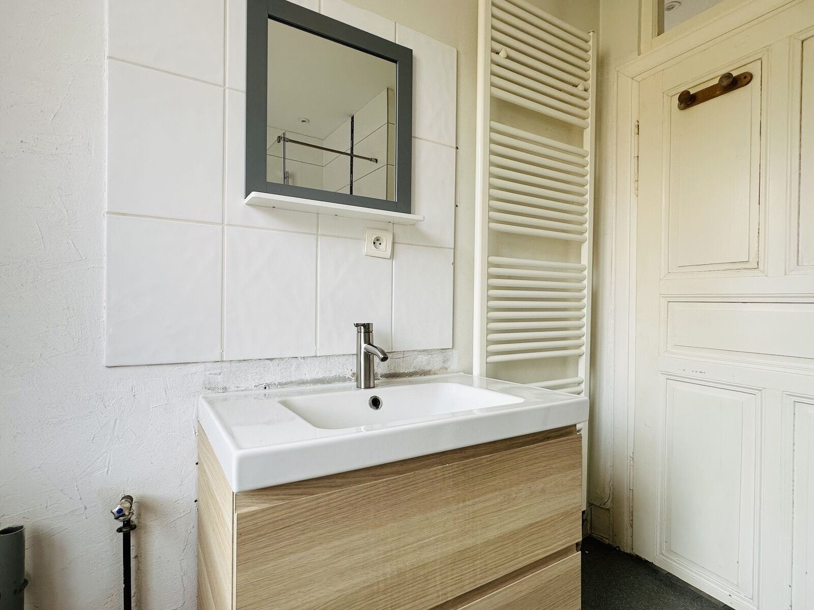 Appartement  avec jardin et parkings - Img 7732  002