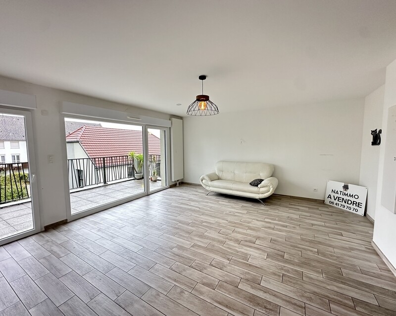 Sous Offre Magnifique 2 pièce avec terrasse de 19m² - Img 0651  002 