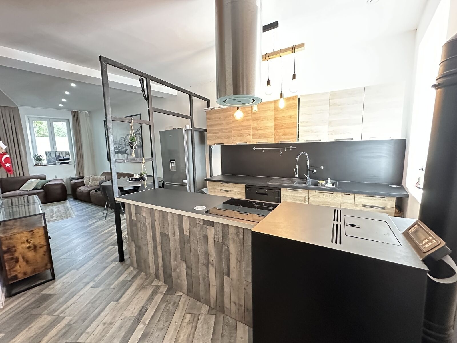 Appartement en triplex avec garage - Img 0224  004