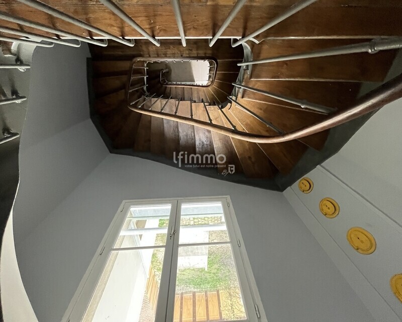 Appartement 2 pieces proche Tramway - Img 0521