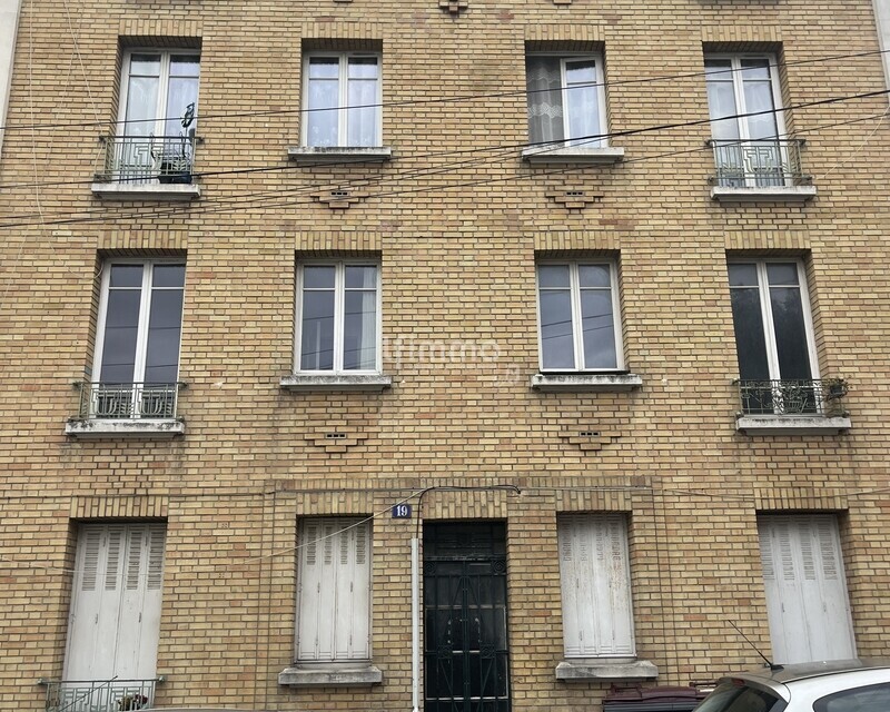 Appartement 2 pieces proche Tramway - Img 0238