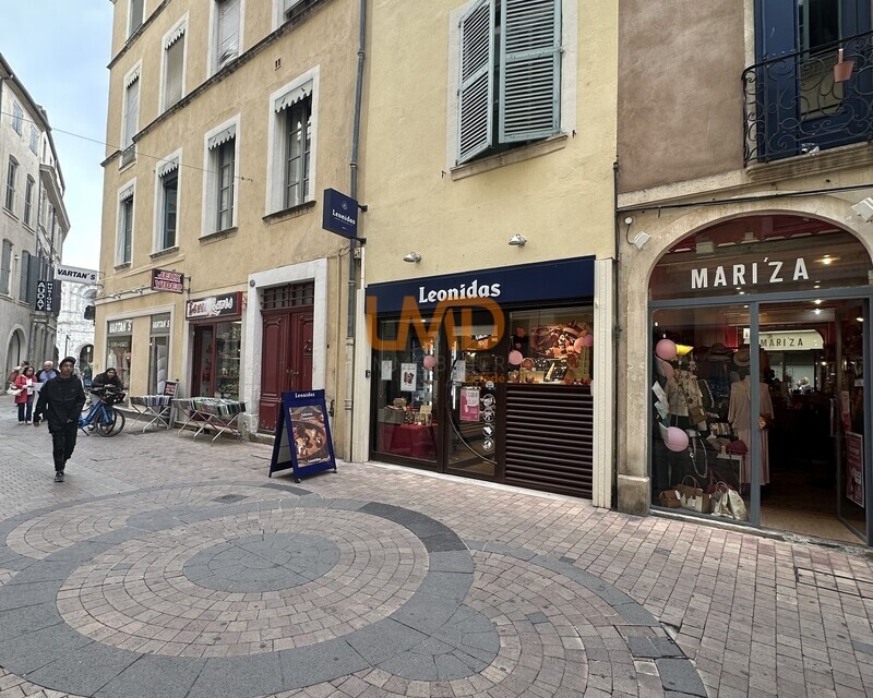 Murs commerciaux/Boutique - Img 6472