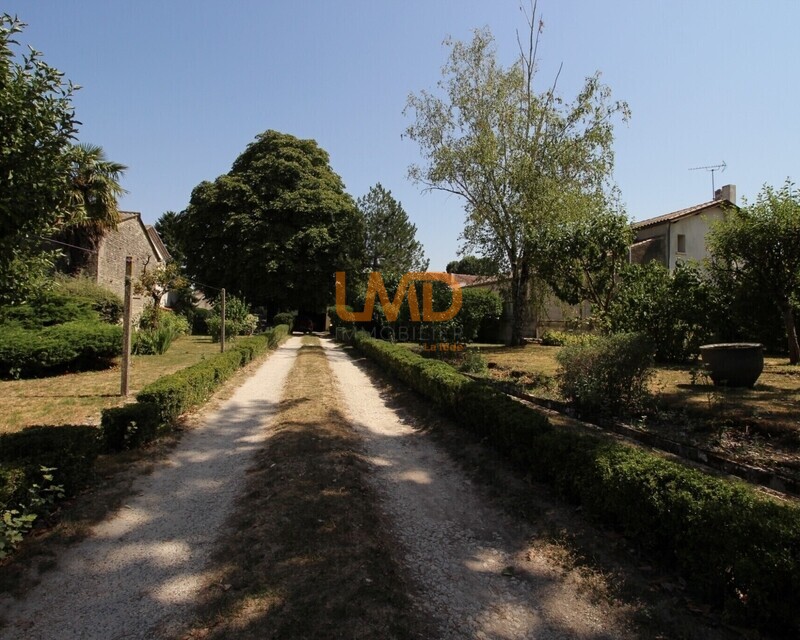 Maison 175 m2 à rafraichir - Exposio 132875721