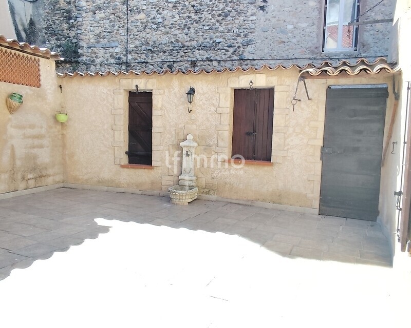 Maison de village avec terrasses, garage et four à pizza  - 2