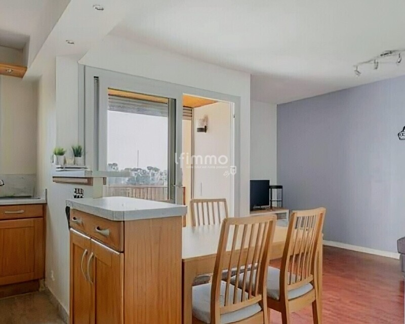 T2 rénové de 40 m² - Terrasse - Img-20251107-wa0011 2