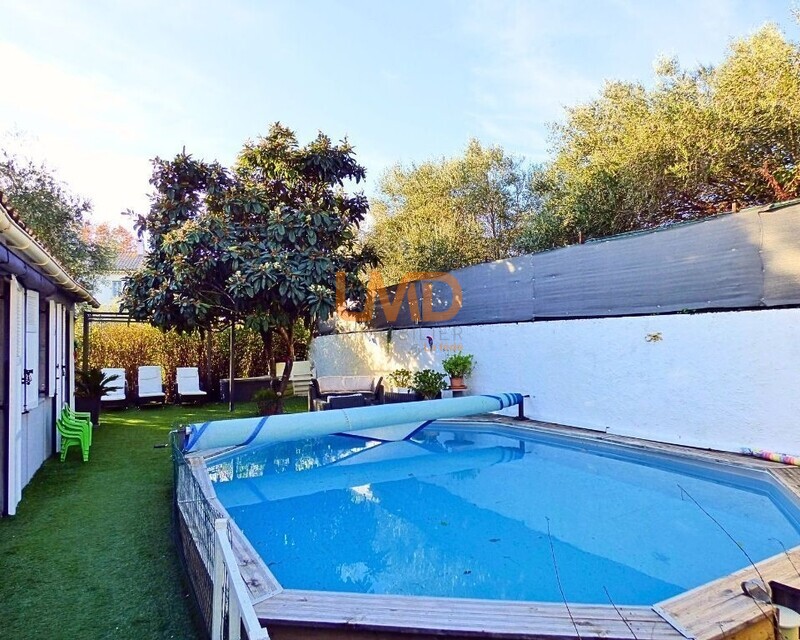 Maison familiale au cœur de Lorgues au calme en fond d’impasse - Lorgues villa piscine 2  1 