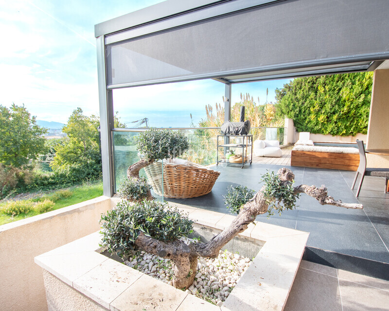 13013/ Bas de villa /Extérieur/Piscine privée - Dsc 8246