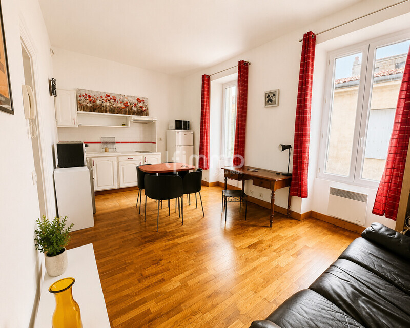 Appartement T2 secteur des Chartrons - 33000 Bordeaux - Séjour