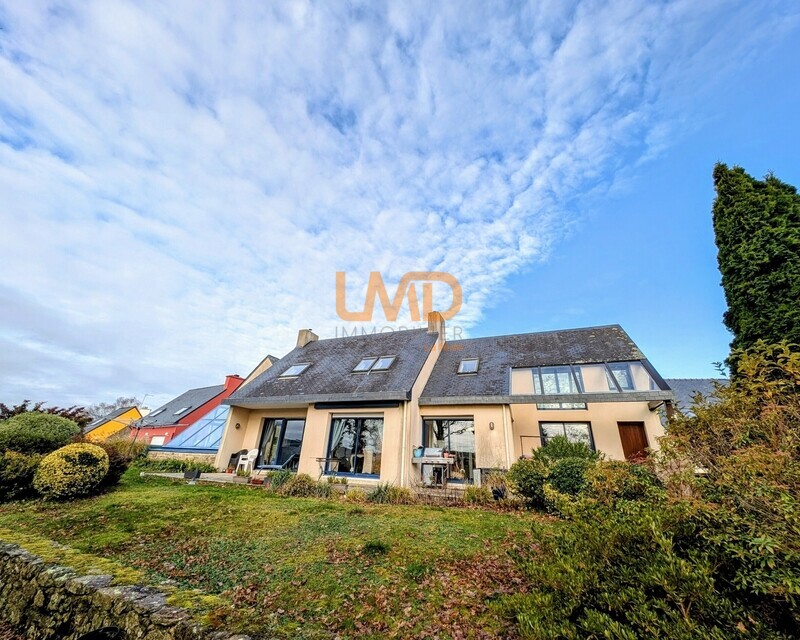 Maison d'Architecte proche des plages en Bretagne - Très belle maison à vendre à Châteaulin, chambres d'hôtes, Finistère, Bretagne