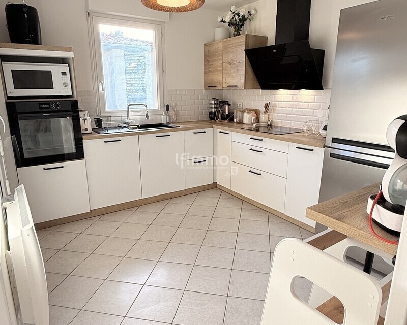 Duplex de charme T4 3 ch. 87 m² terrasse 8m² garage - Img 1988