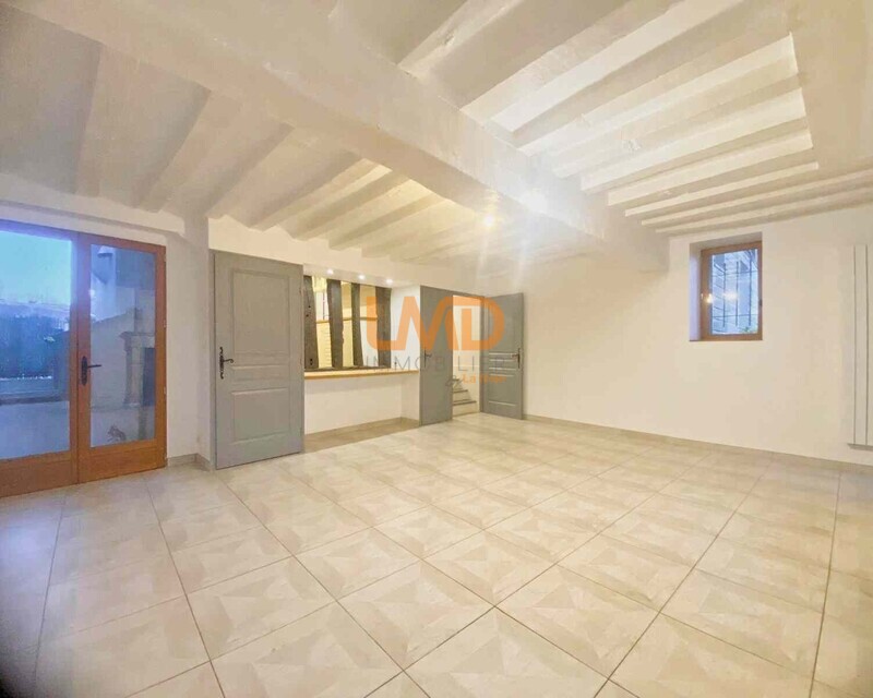 Maison de bourg- T5- jardin clos - sans travaux - Mondoubleau - Whatsapp image 2025-12-16 à 19.54.03 8f8f65f1