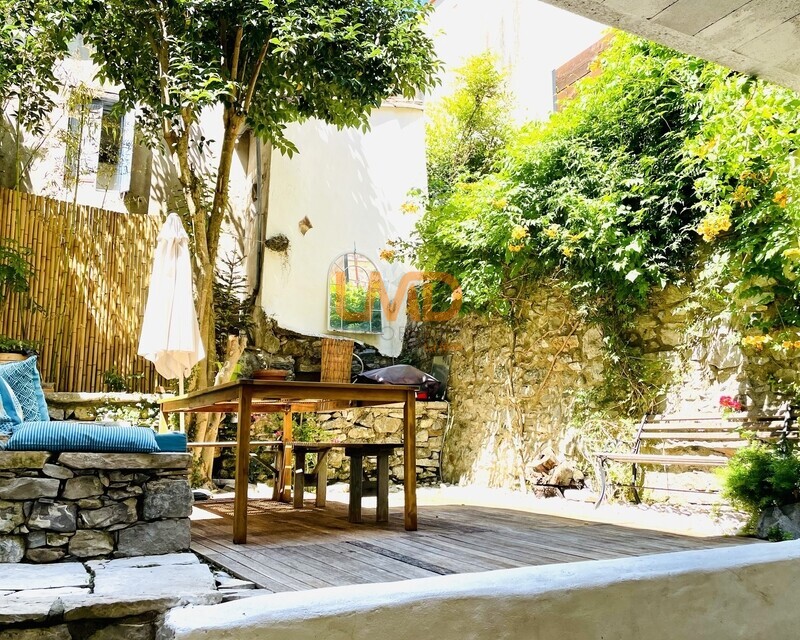 maison 8 pièces 210m2 - Img 8034