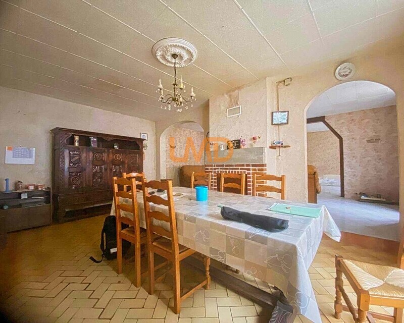 Maison de village- 2 terrains- Calme- - 24