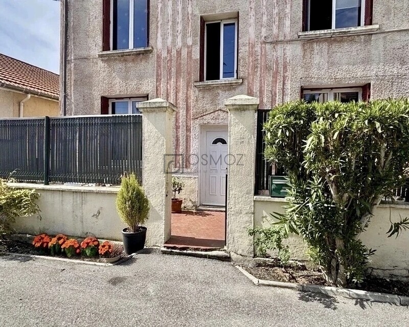 Rare à la vente- Maison avec jardin dans quartier recherché de Châteauvert -180 m² - Img 9403