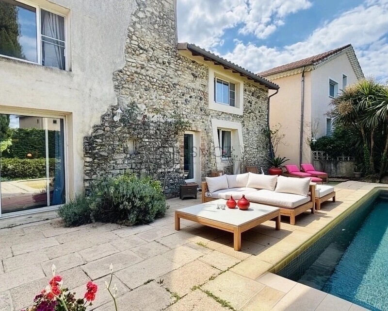 Maison- ensemble immobilier de 2 habitations 176 m² et 237 m²-Piscine  - Img 9975