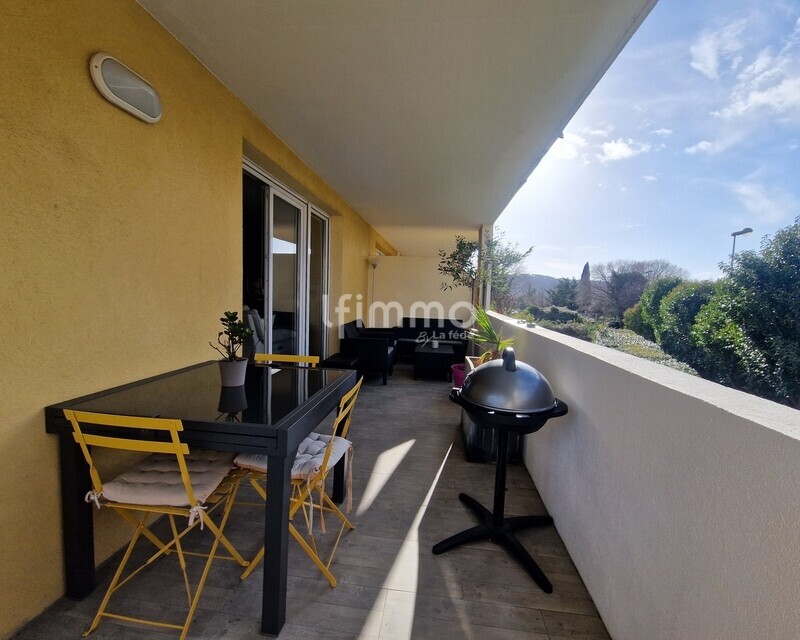 Appartement T4 terrasse et parkings - 20251217 132804