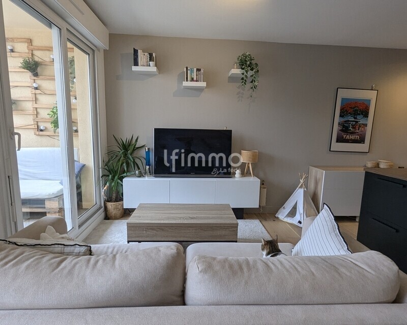 Rives du Lez - T2 rénové avec Terrasse et Parking - Pxl 20260116 103205525