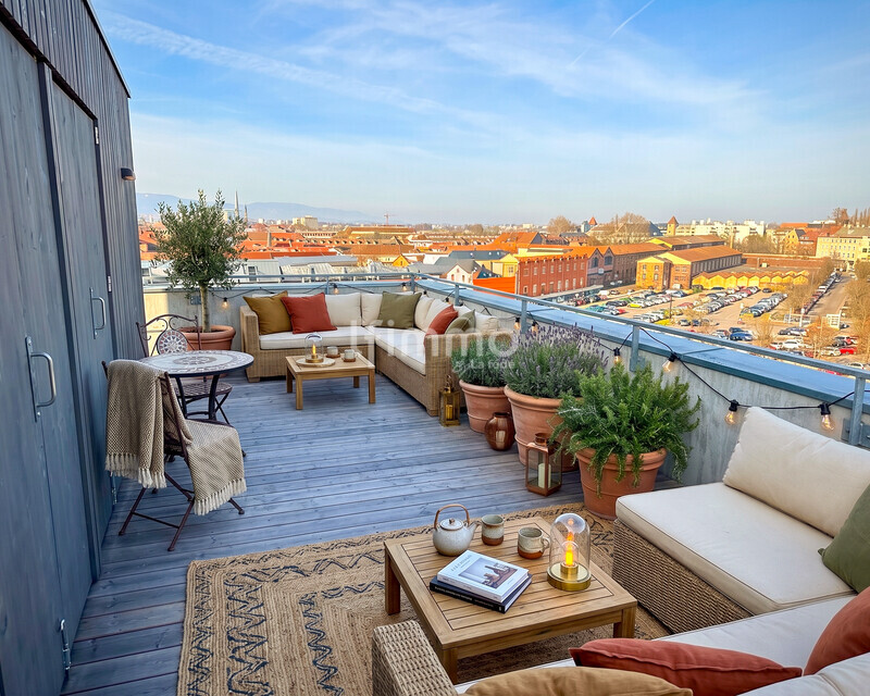Le Ciel en Héritage : Penthouse Magistral & Rooftop Secret - Gemini generated image t6nmmyt6nmmyt6nm