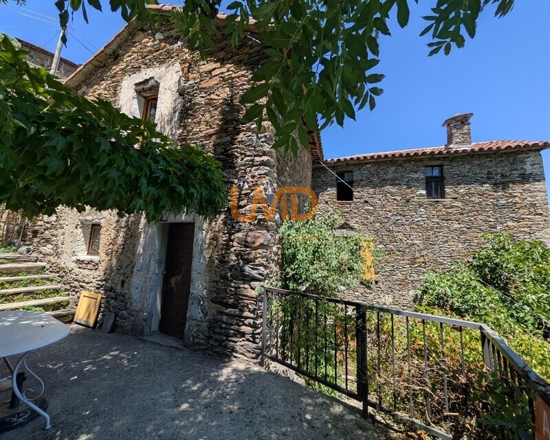 Maison de caractère au cœur des Cévennes - Pxl 20260615 121811054.mp