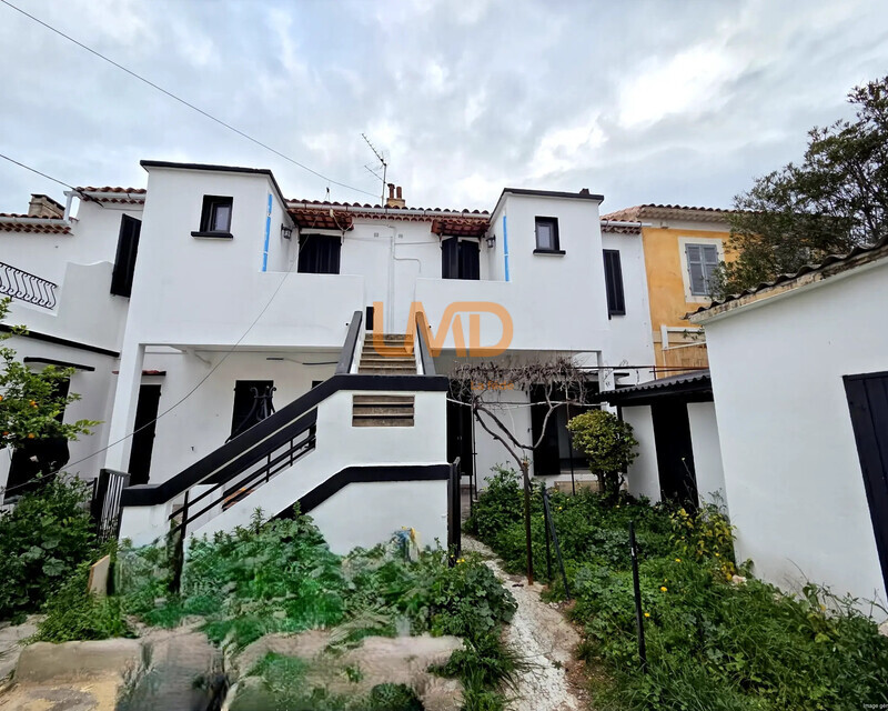 Maison Toulon Valbourdin - Ia generated 1769441575