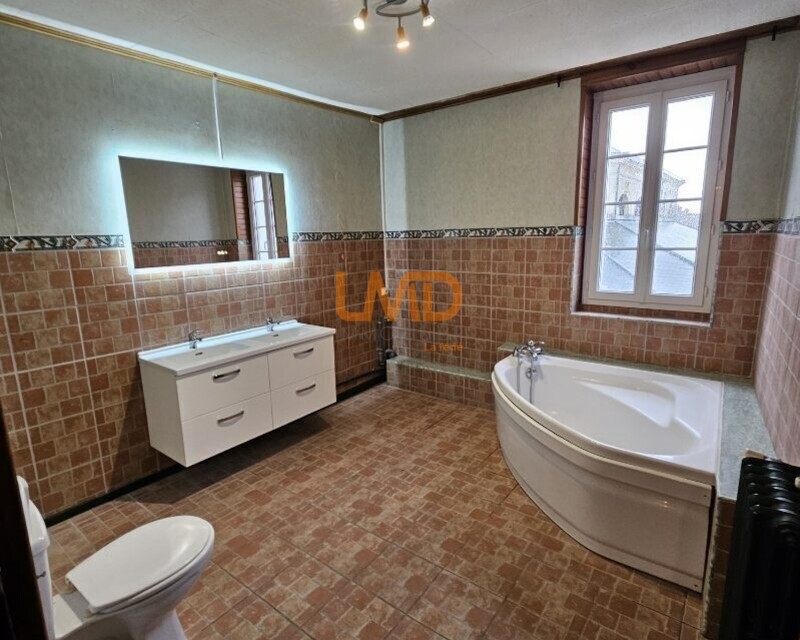 Appartement duplex - Salle de bain miroir