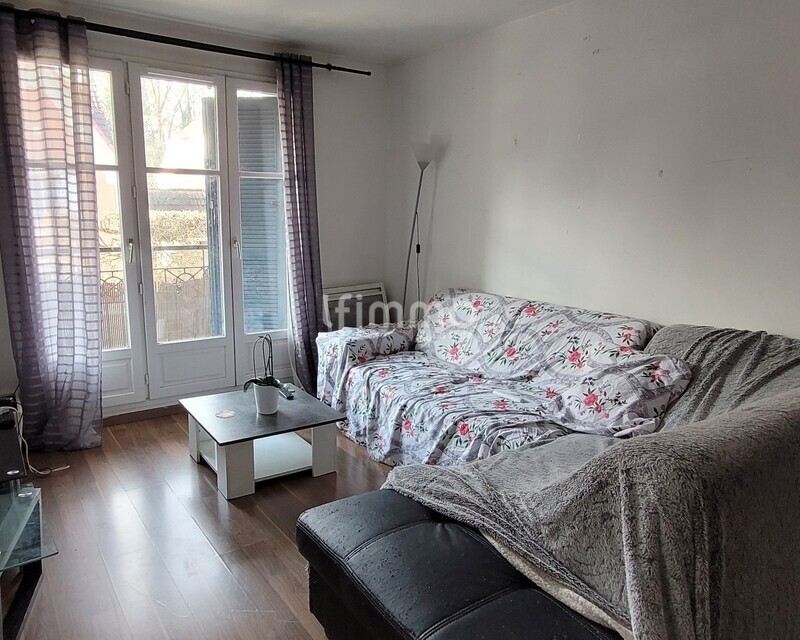 Appartement 2 pièces balcon et parking - 20260207 114054