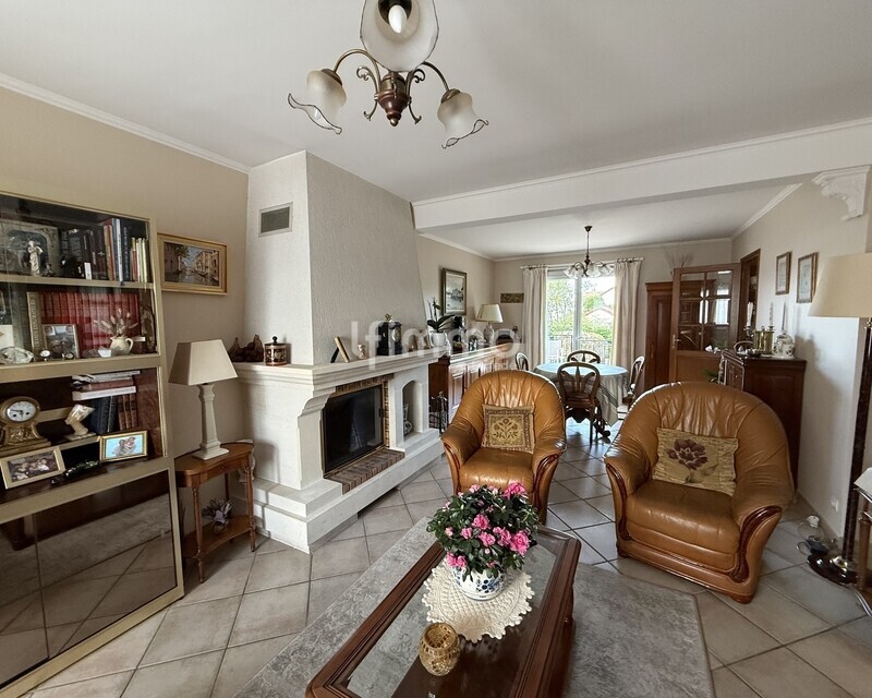 Tres proche Rer - Img 3603